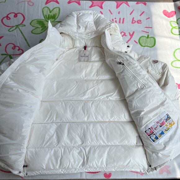 Moncler White Down Jacket - Picture 5 of 8